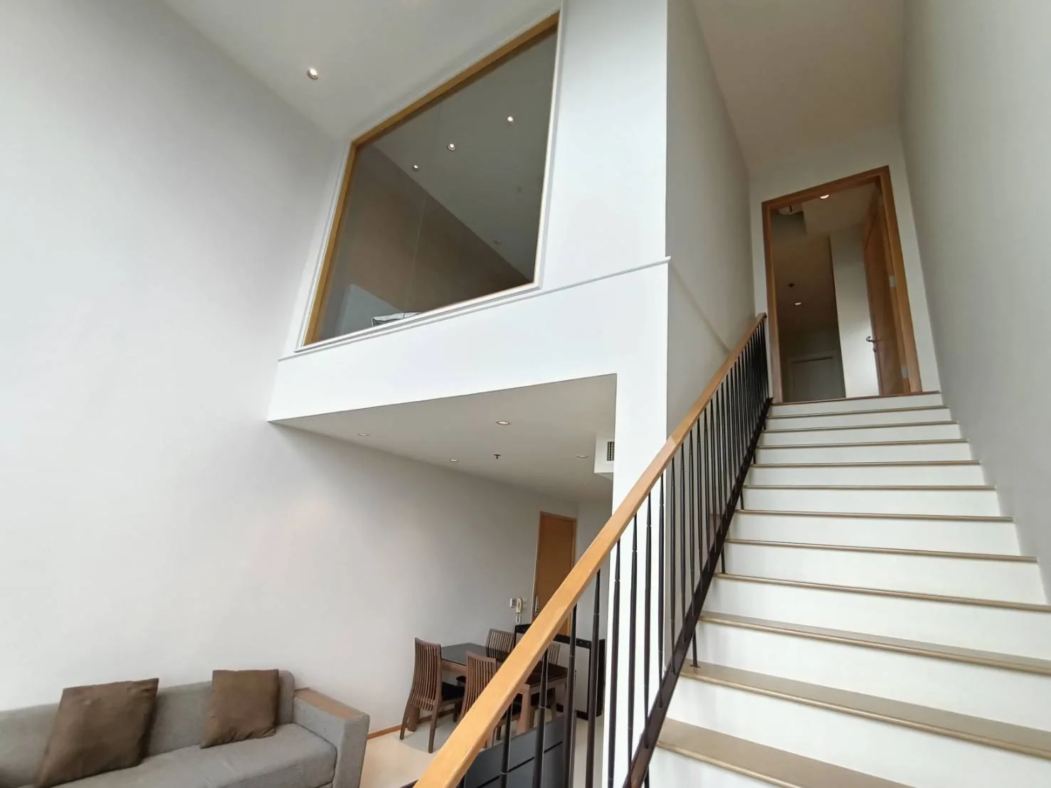 The Emporio Place — photo 6