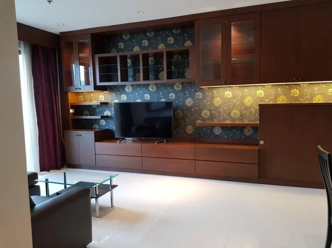 The Emporio Place — photo 4