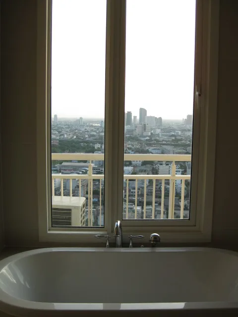 The Emporio Place — photo 8