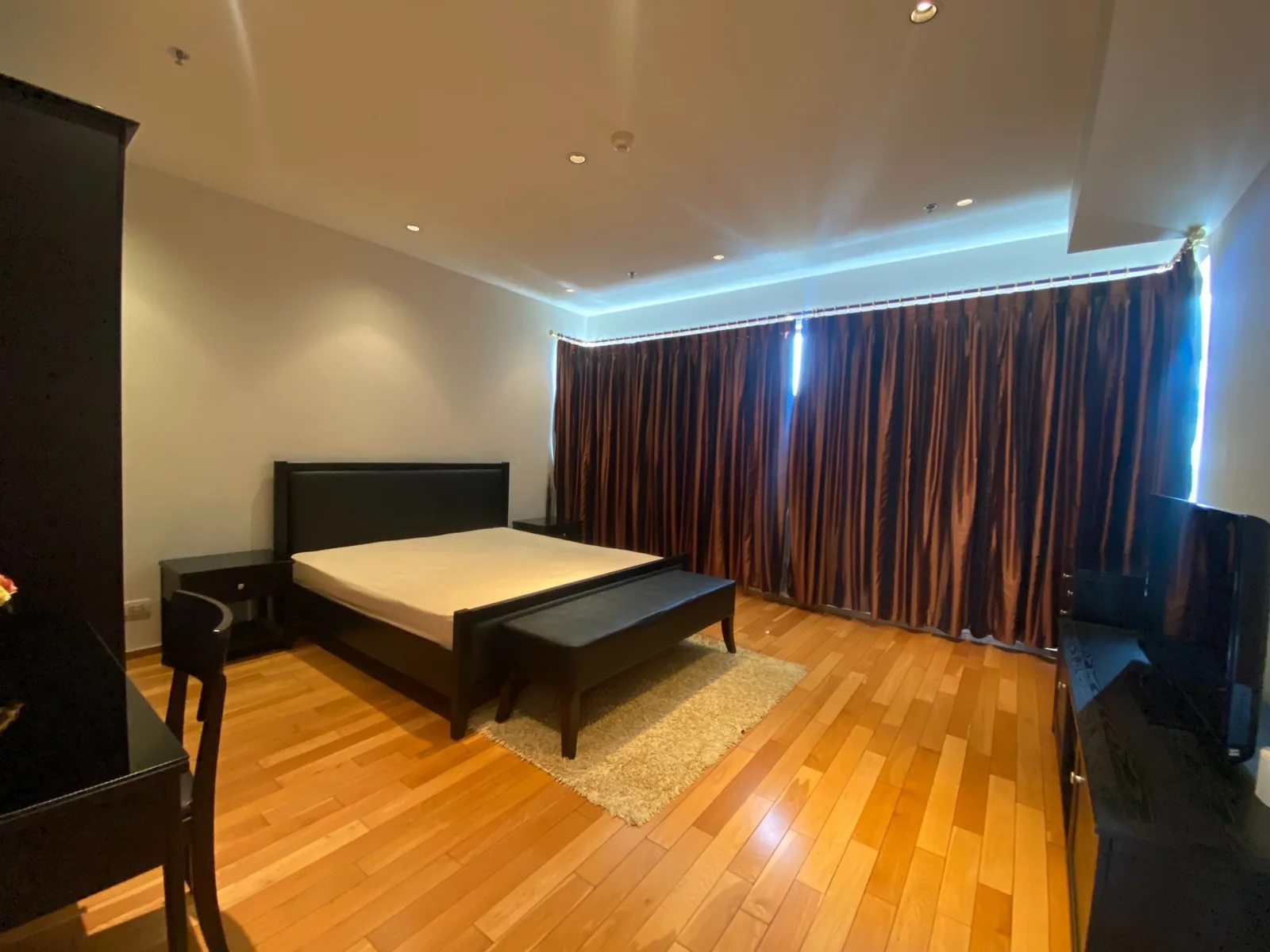 The Emporio Place — photo 6