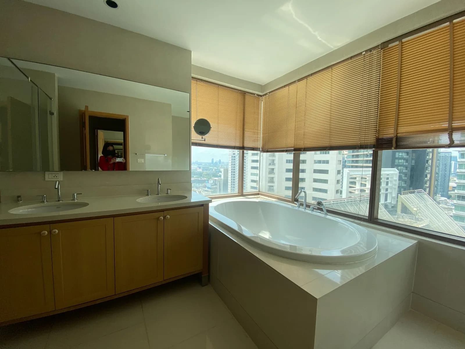 The Emporio Place — photo 9