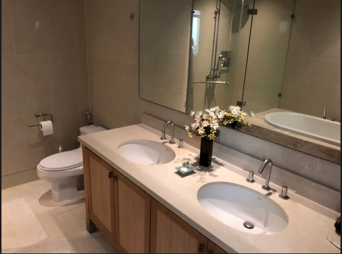 The Emporio Place — photo 5