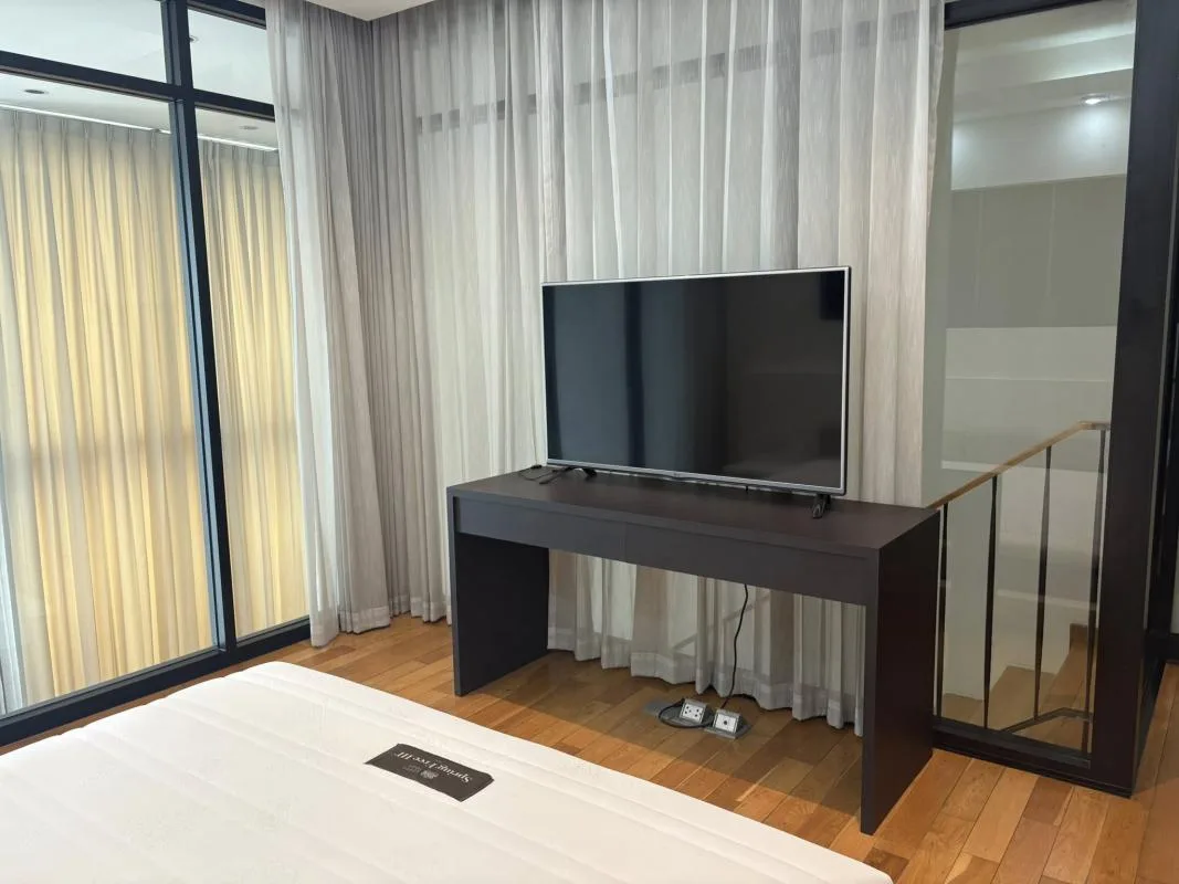 The Emporio Place — photo 13