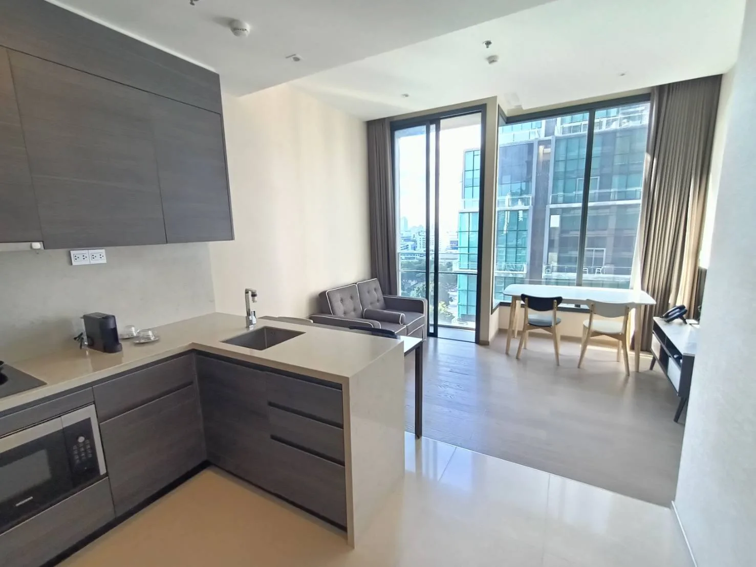 The Esse Asoke — photo 9