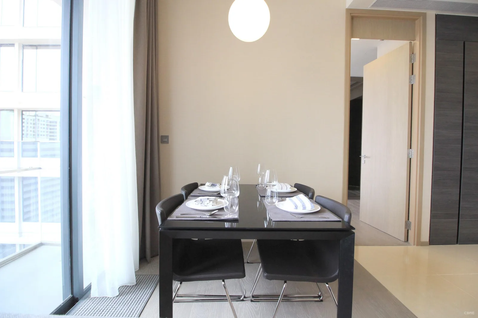 The Esse Asoke — photo 3