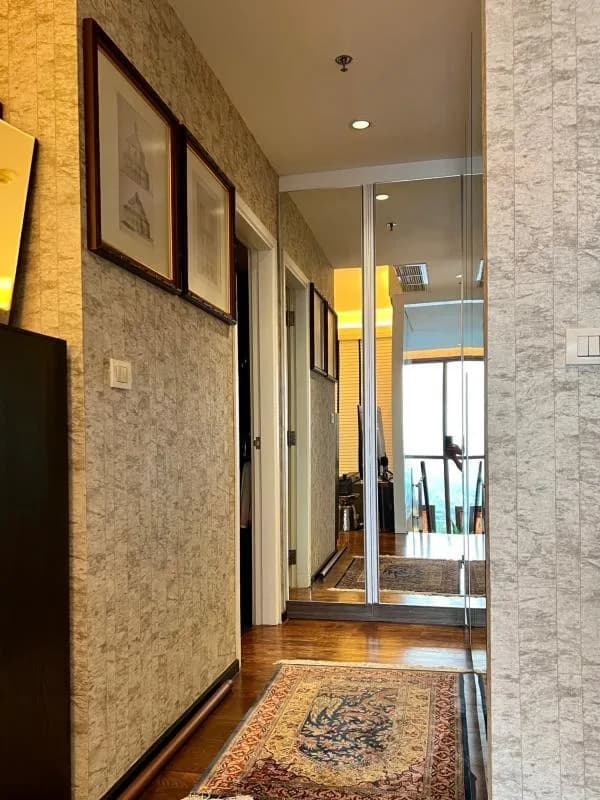 The Emporio Place — photo 8