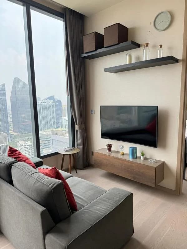 The Esse Asoke — photo 2