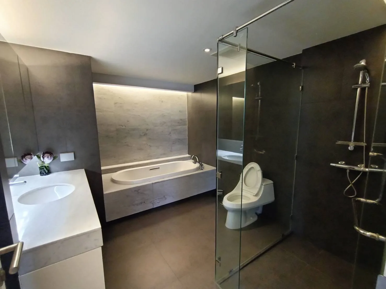 La Citta Penthouse — photo 11
