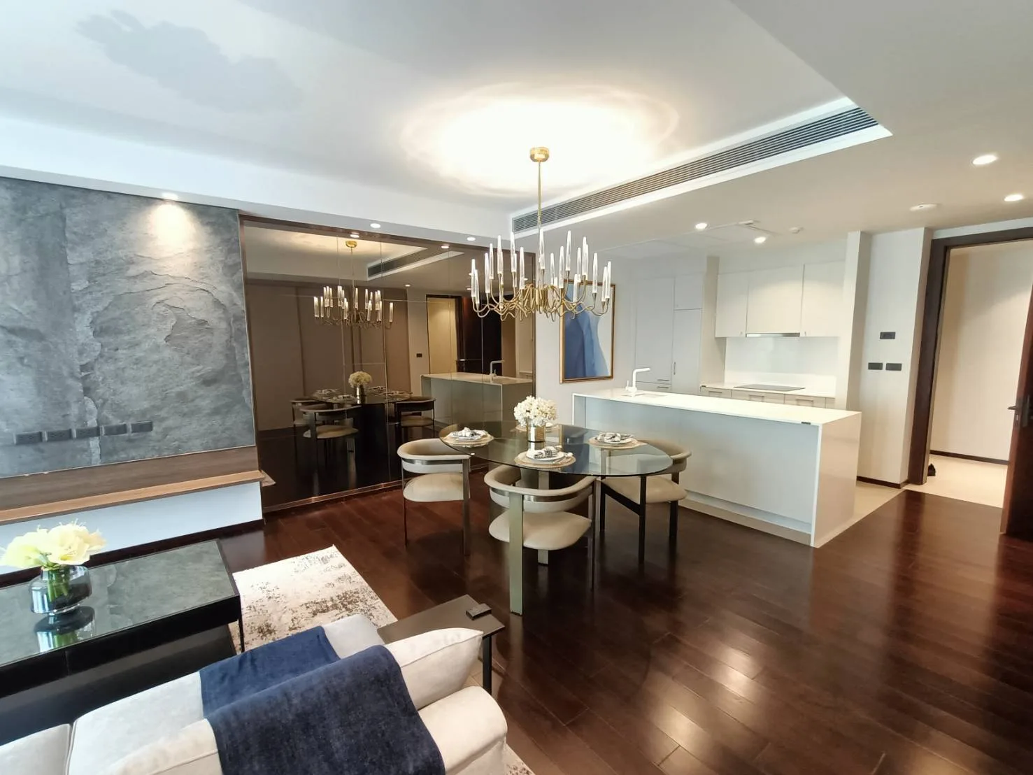 La Citta Delre Thonglor 16 — photo 1