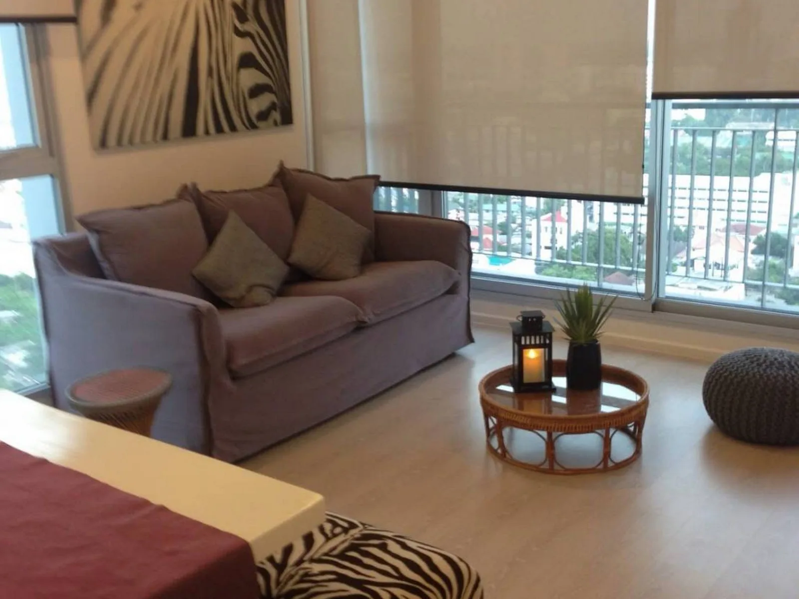 Rhythm Sathorn - Narathiwas — photo 1