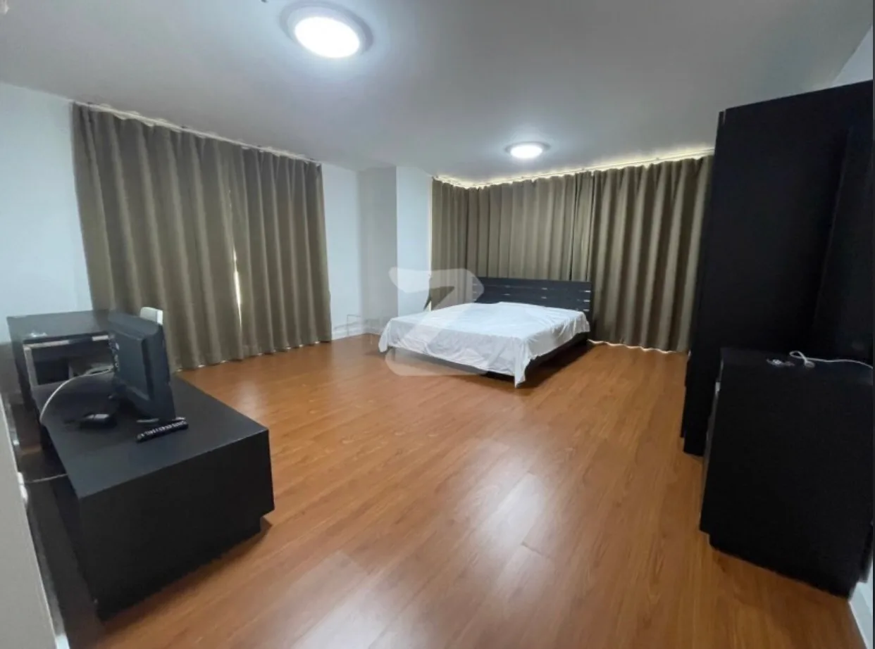 Condo One X Sukhumvit 26 — photo 3