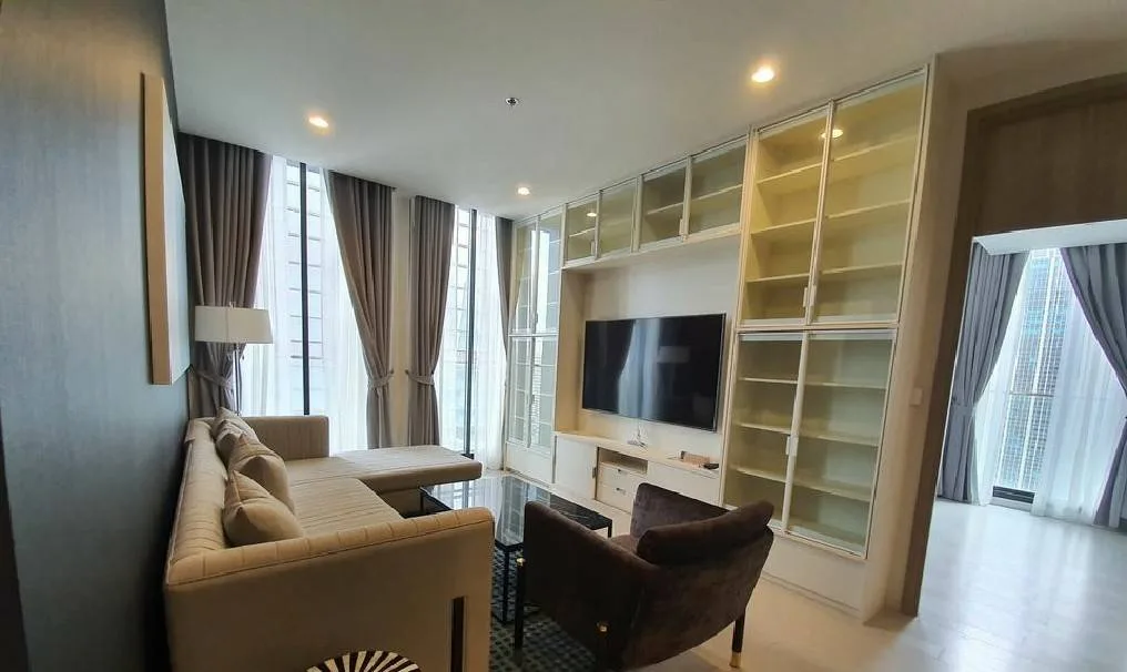 Noble Ploenchit — photo 1