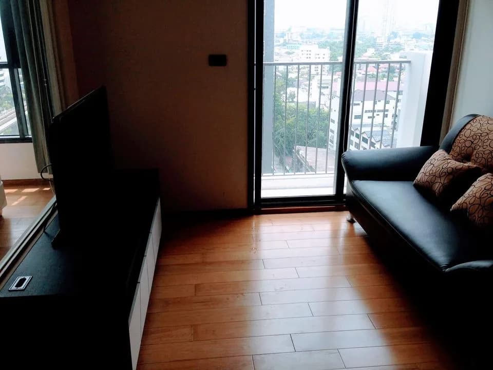 Fuse Sathorn - Taksin — photo 1