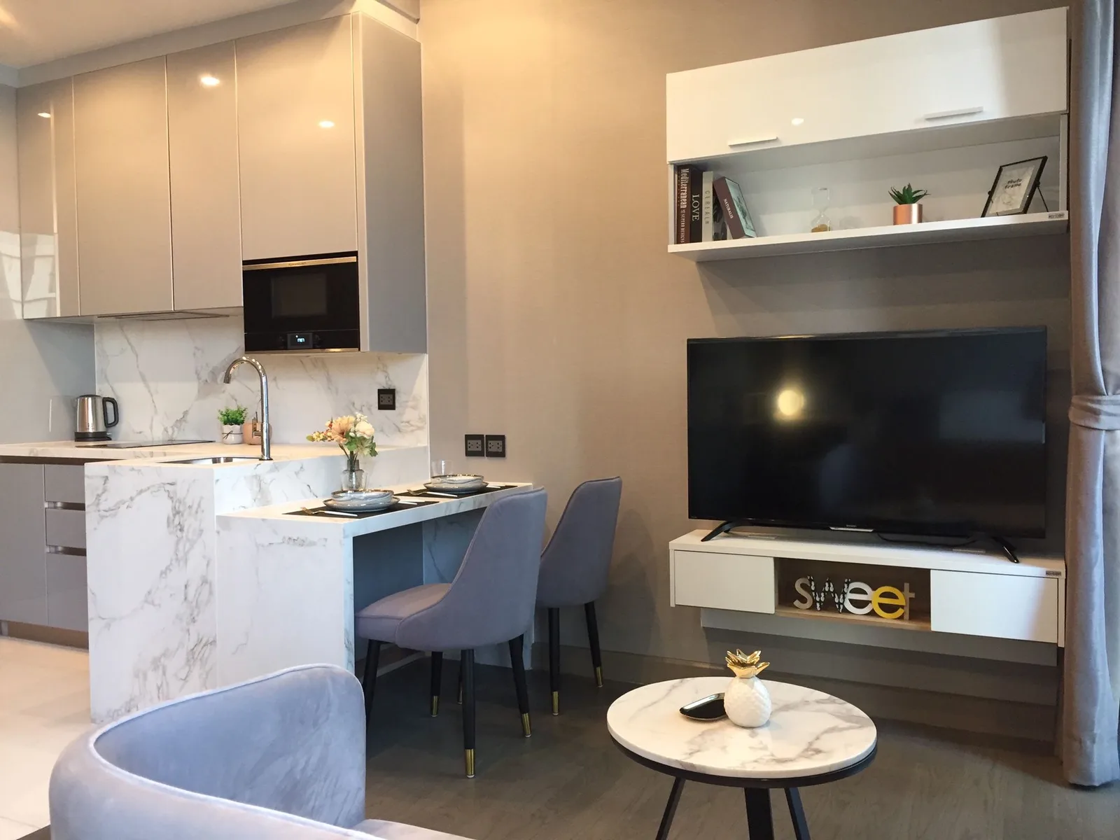The Esse at Singha Complex — photo 2
