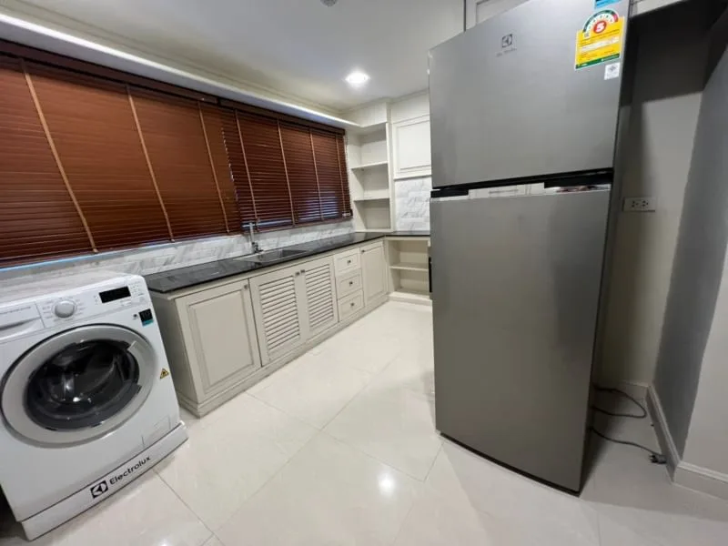 M Tower Apartment — photo 3