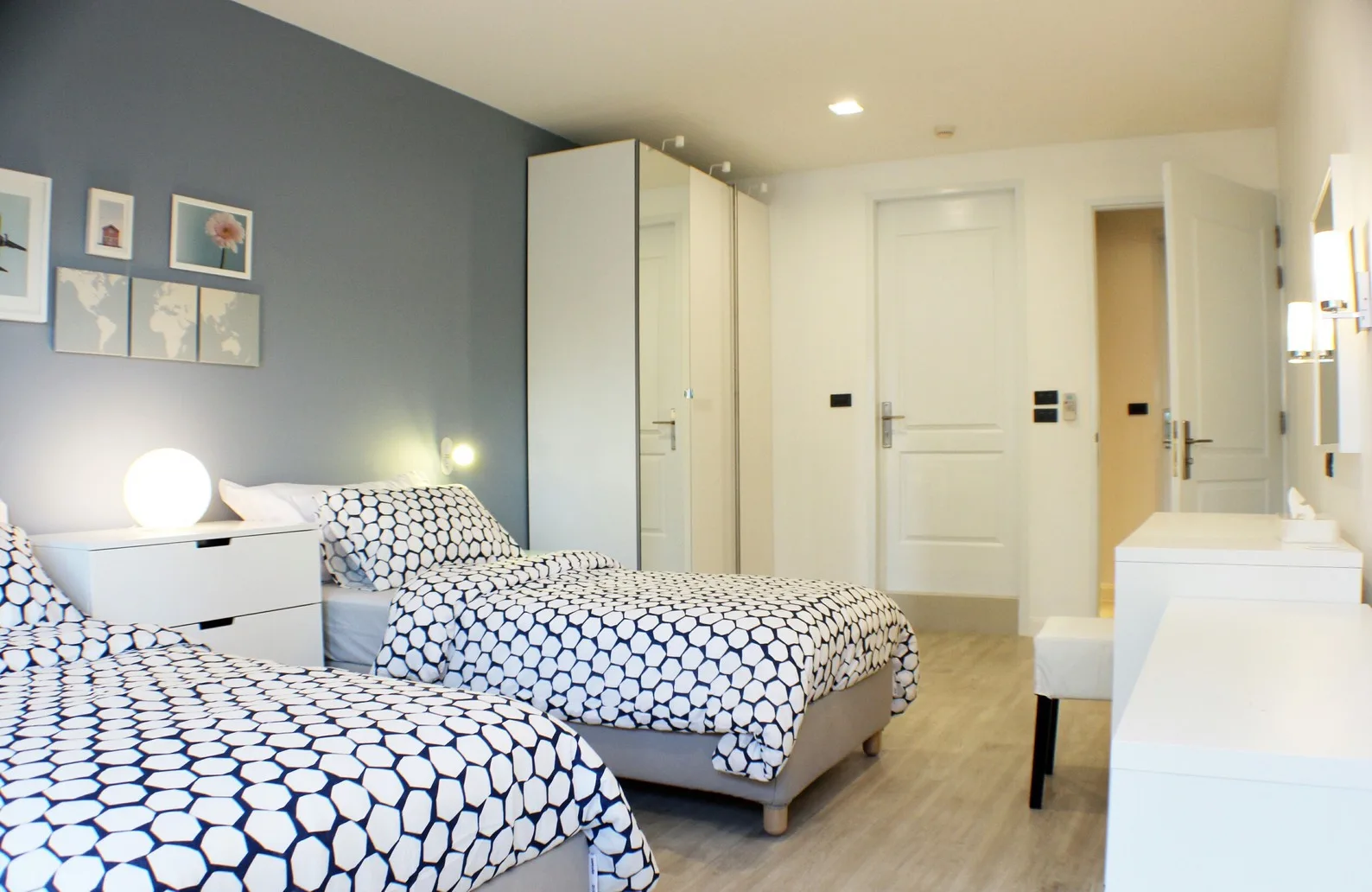 Premier Condominium — photo 3
