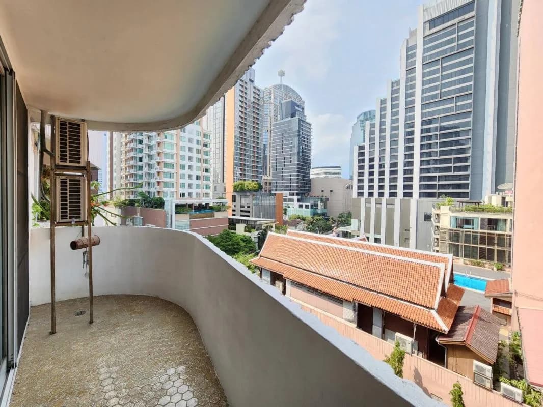 Premier Condominium — photo 22