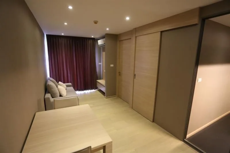 Klass Condo Silom — photo 1