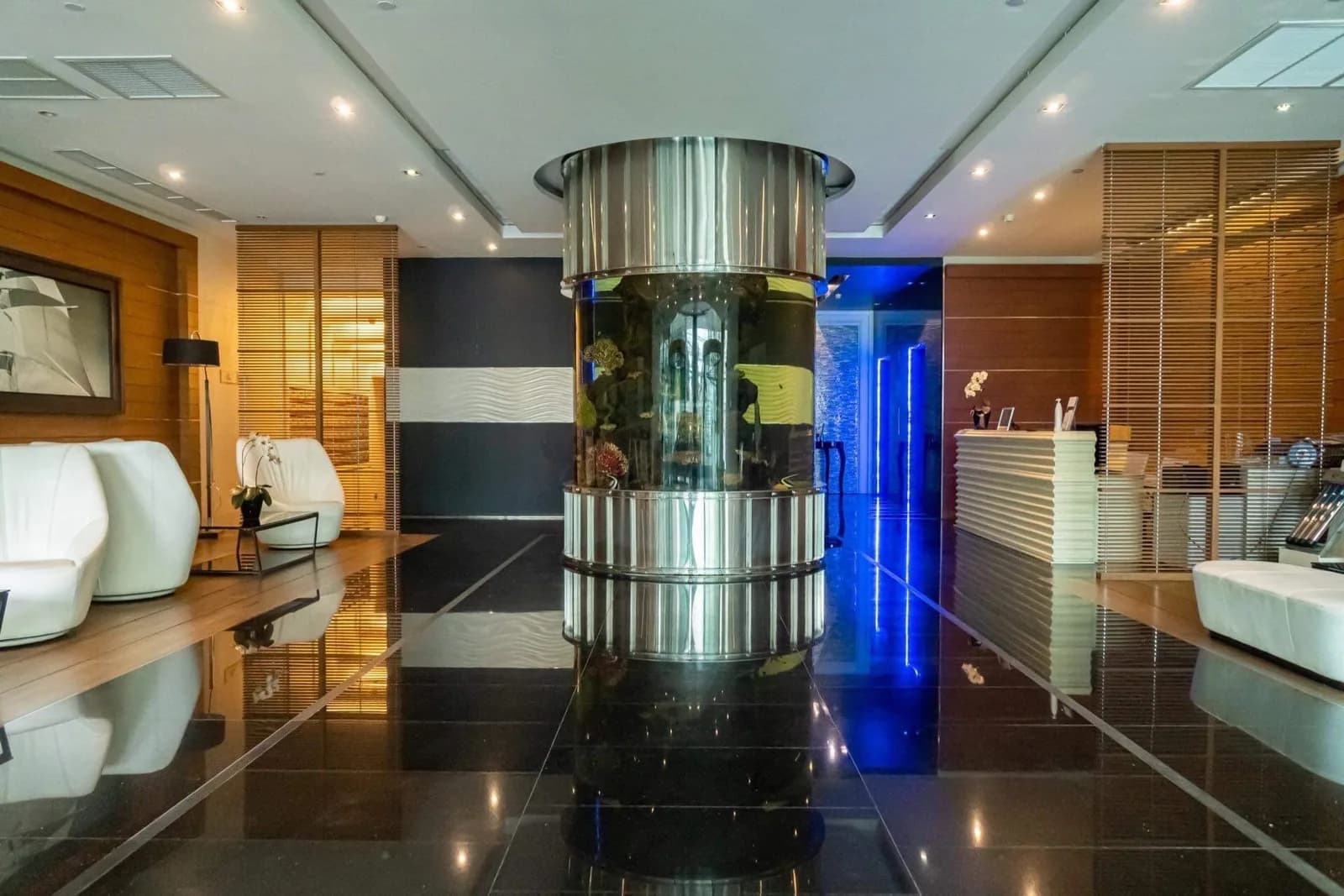 Le Monaco Residence Ari — photo 20