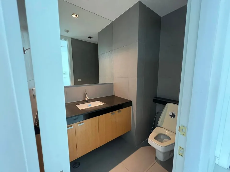 Athenee Residence — photo 15