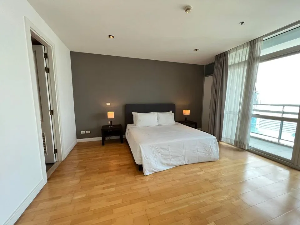 Athenee Residence — photo 7