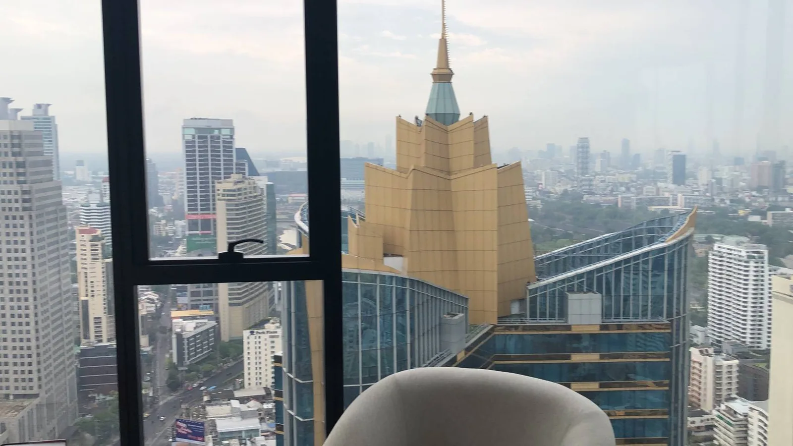 Ashton Asoke — photo 11