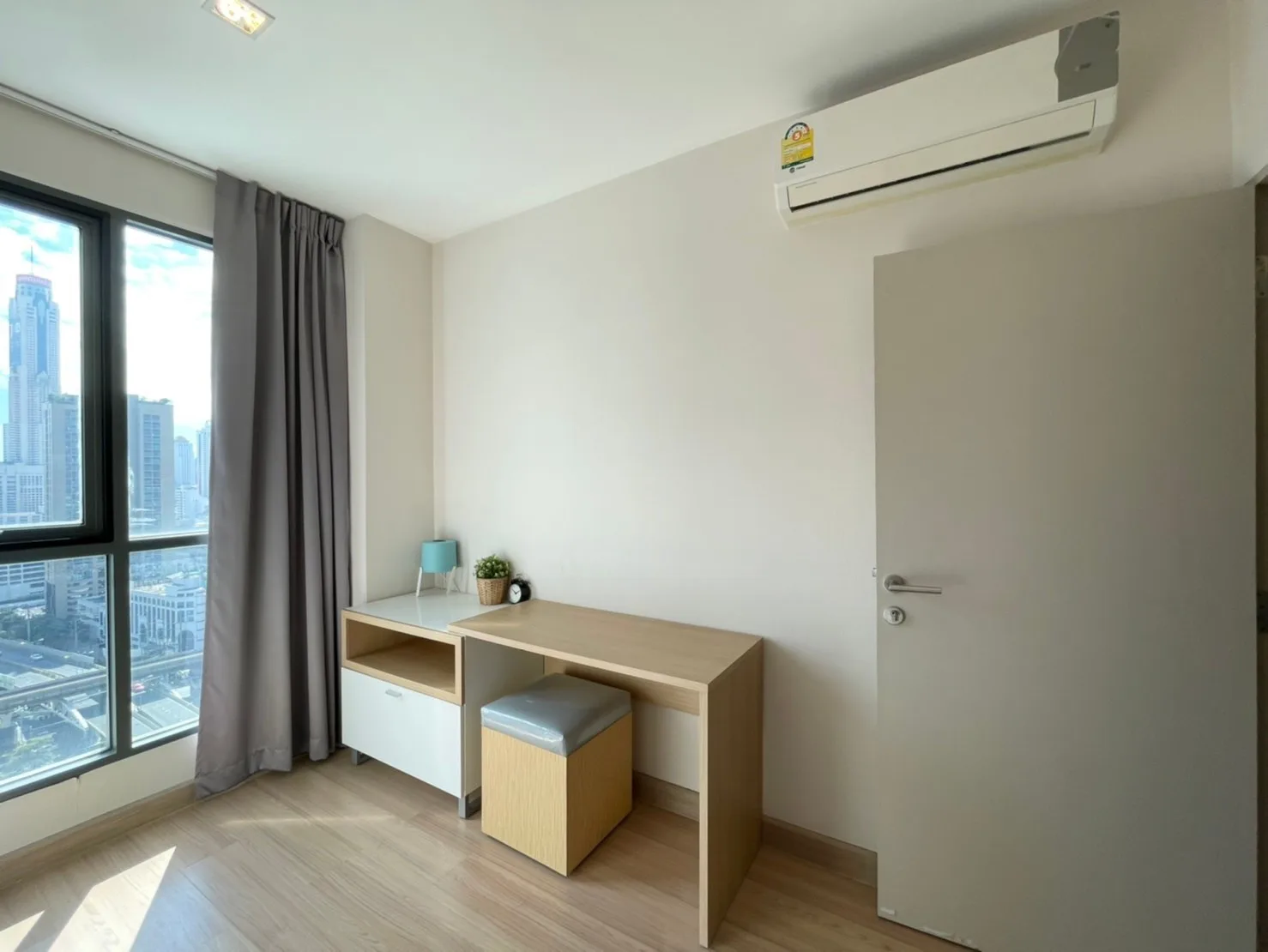 Ideo Q Phayathai — photo 10