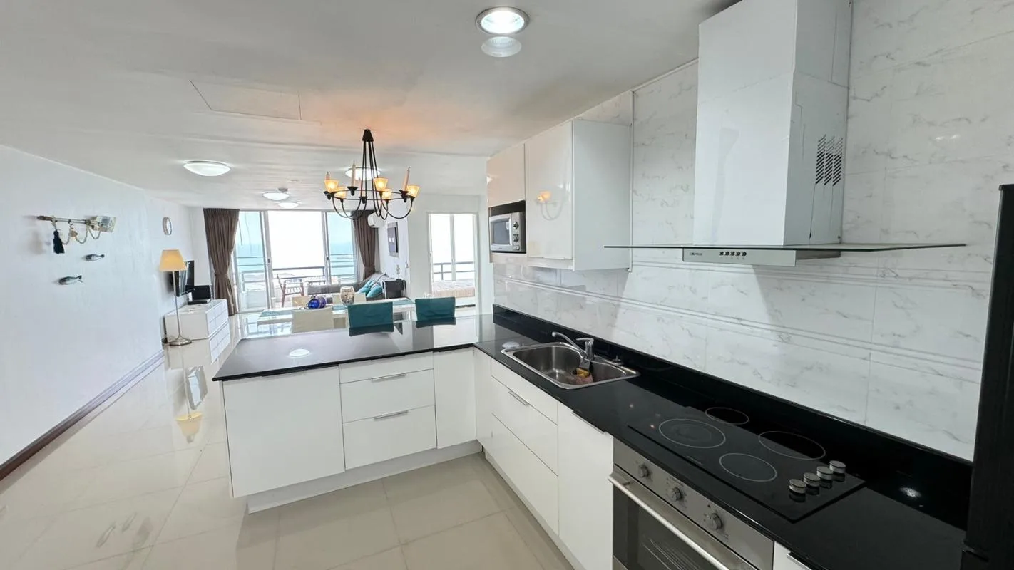 Rama Harbour View Condo — photo 6