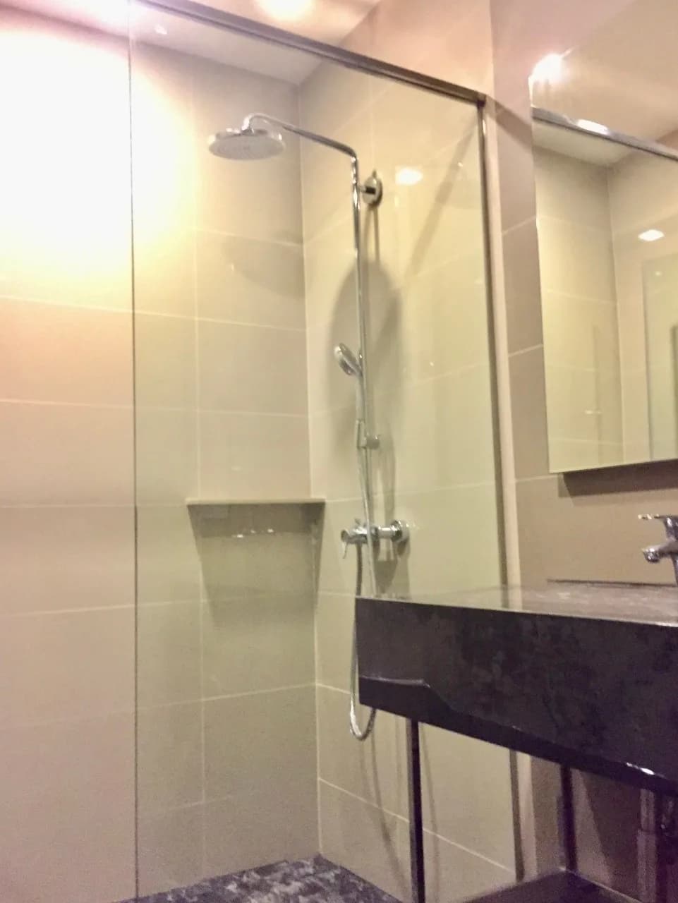 Edge Sukhumvit 23 — photo 10