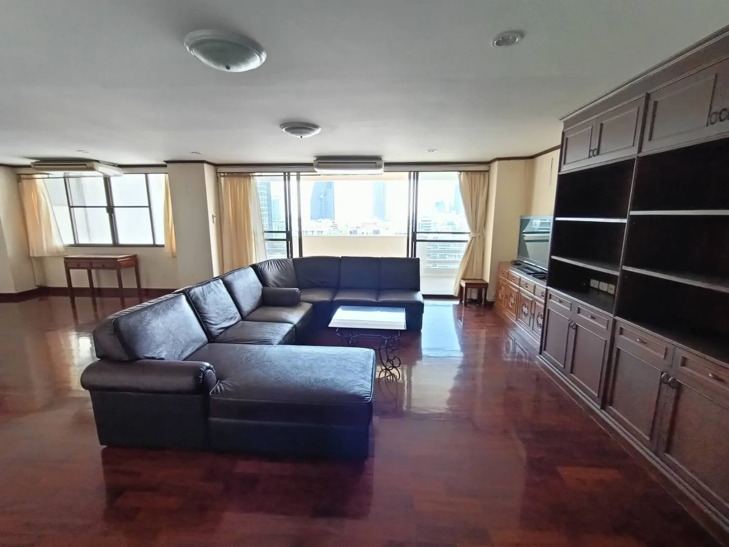 Tongtip Mansion — photo 1