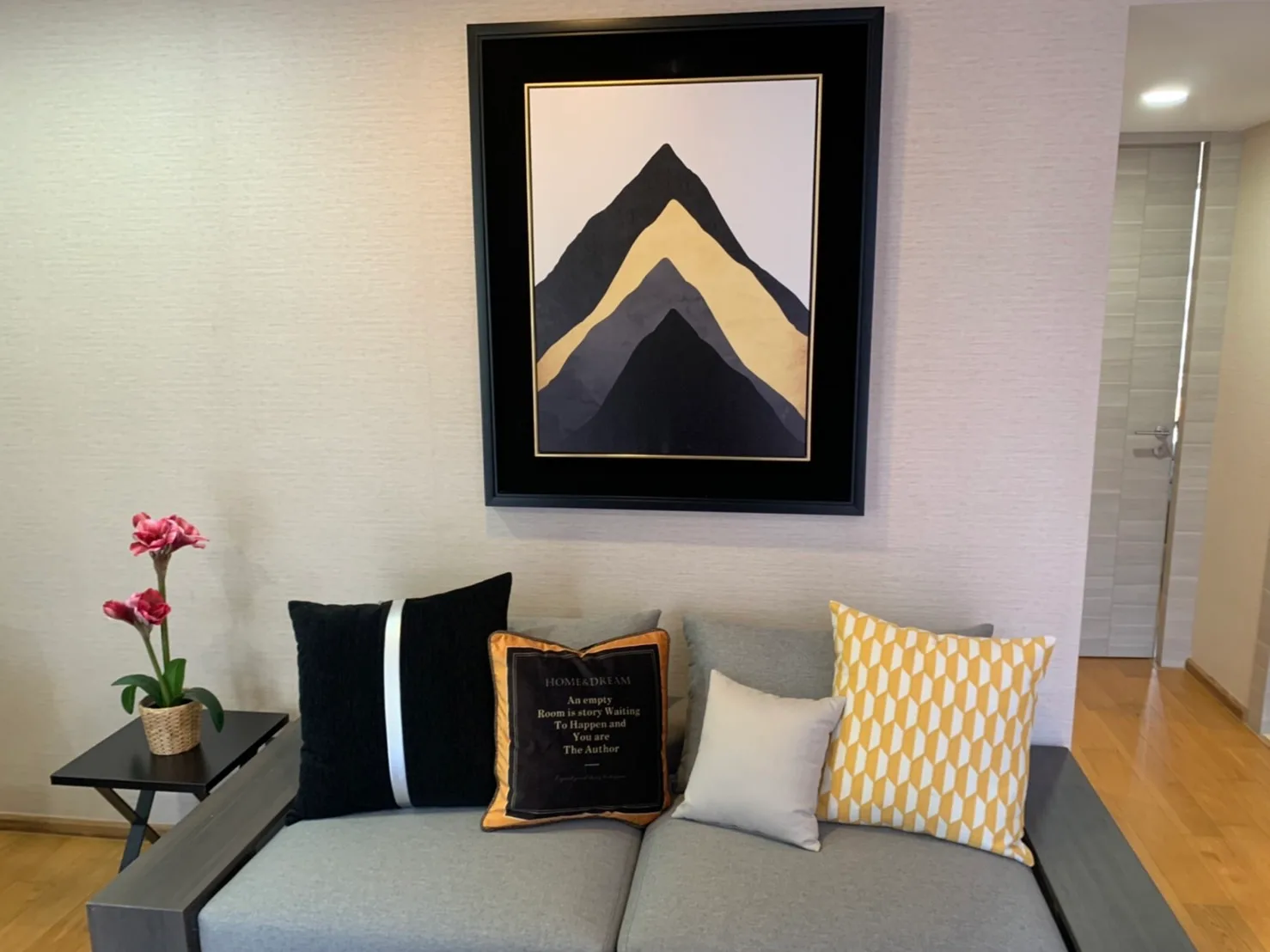 Klass Condo Langsuan — photo 1