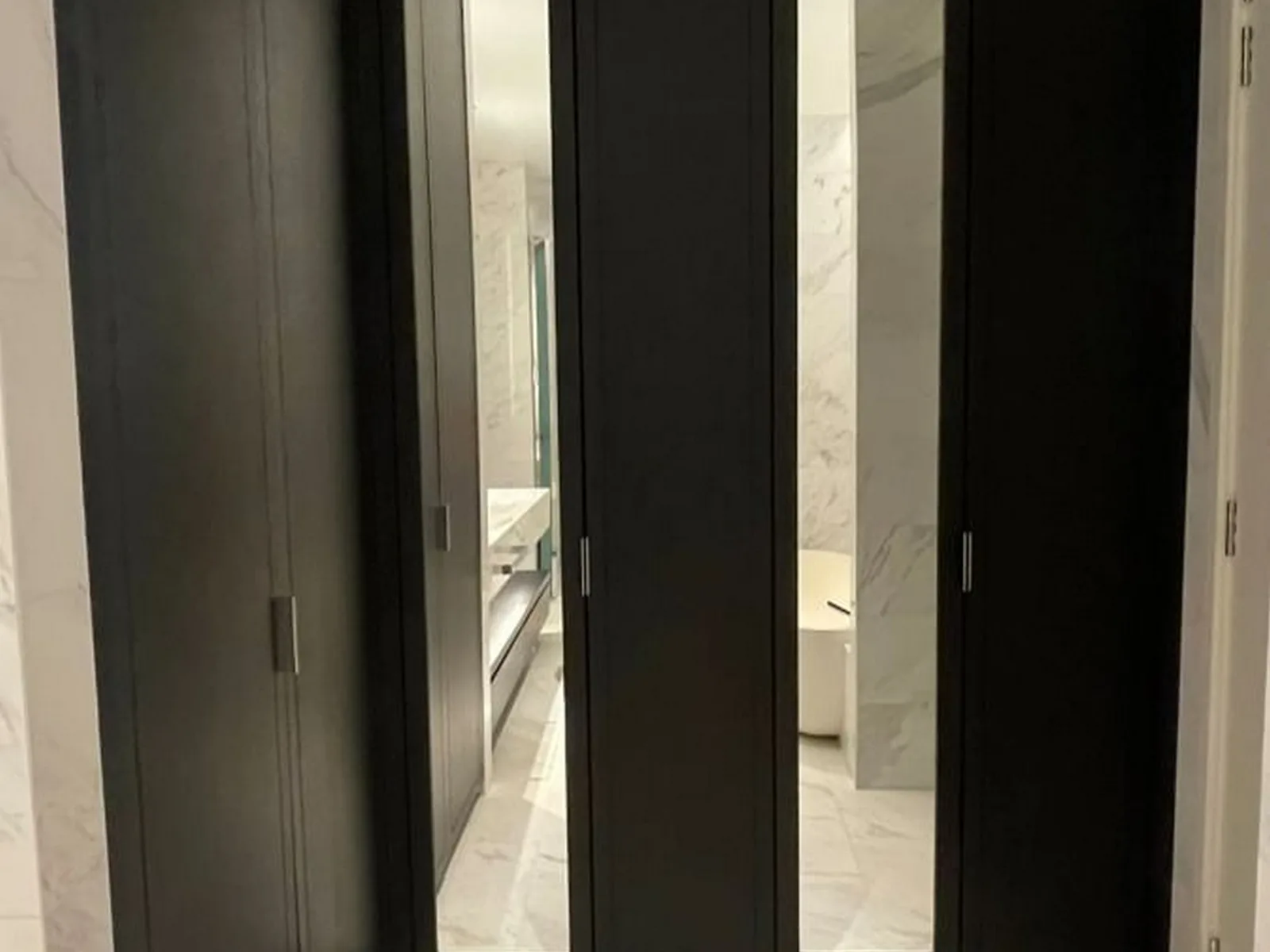 Four Seasons Private Residences Bangkok — photo 12