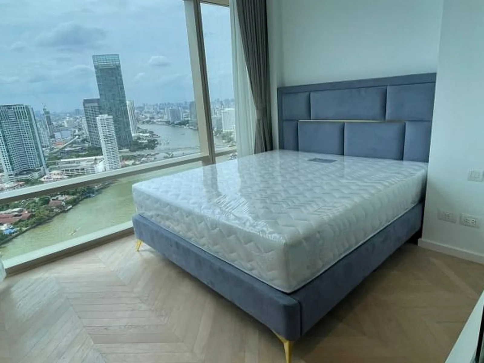 Four Seasons Private Residences Bangkok — photo 9