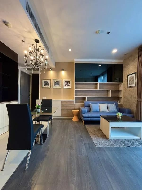 Edge Sukhumvit 23 — photo 5