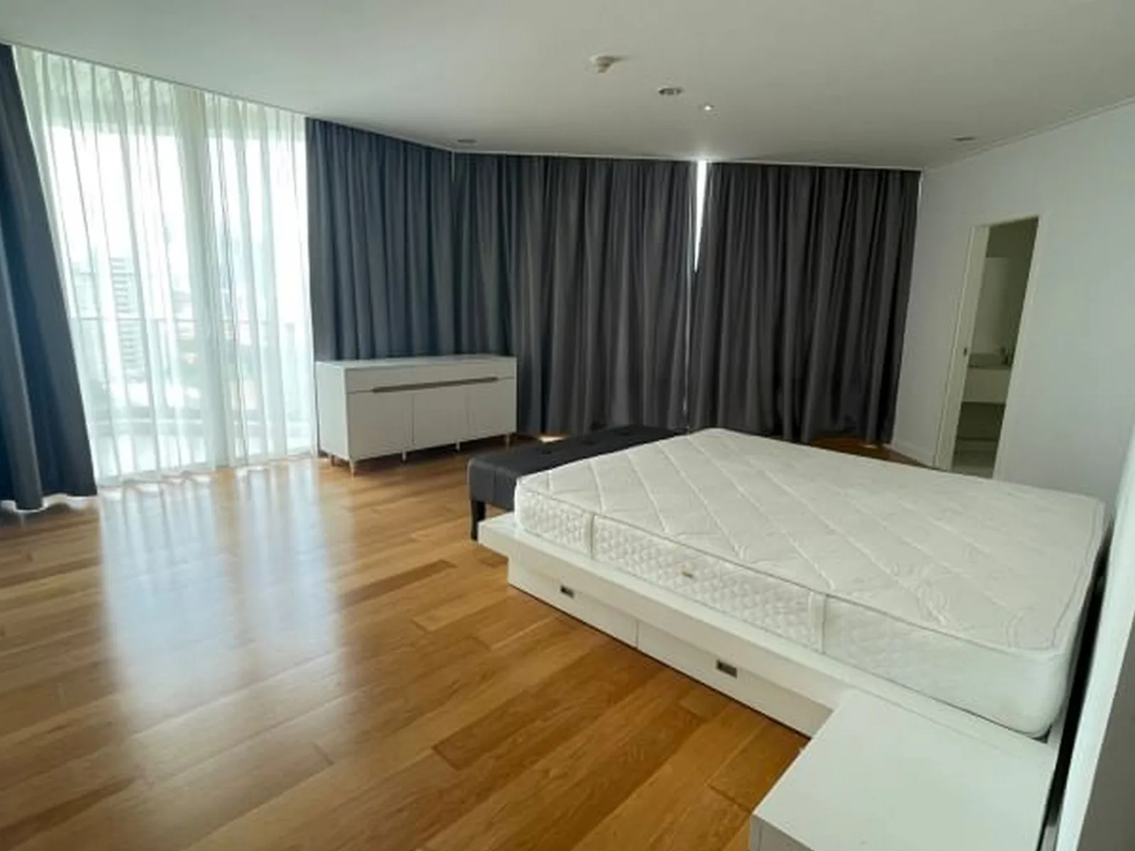 Chamchuri Square Residence — photo 6