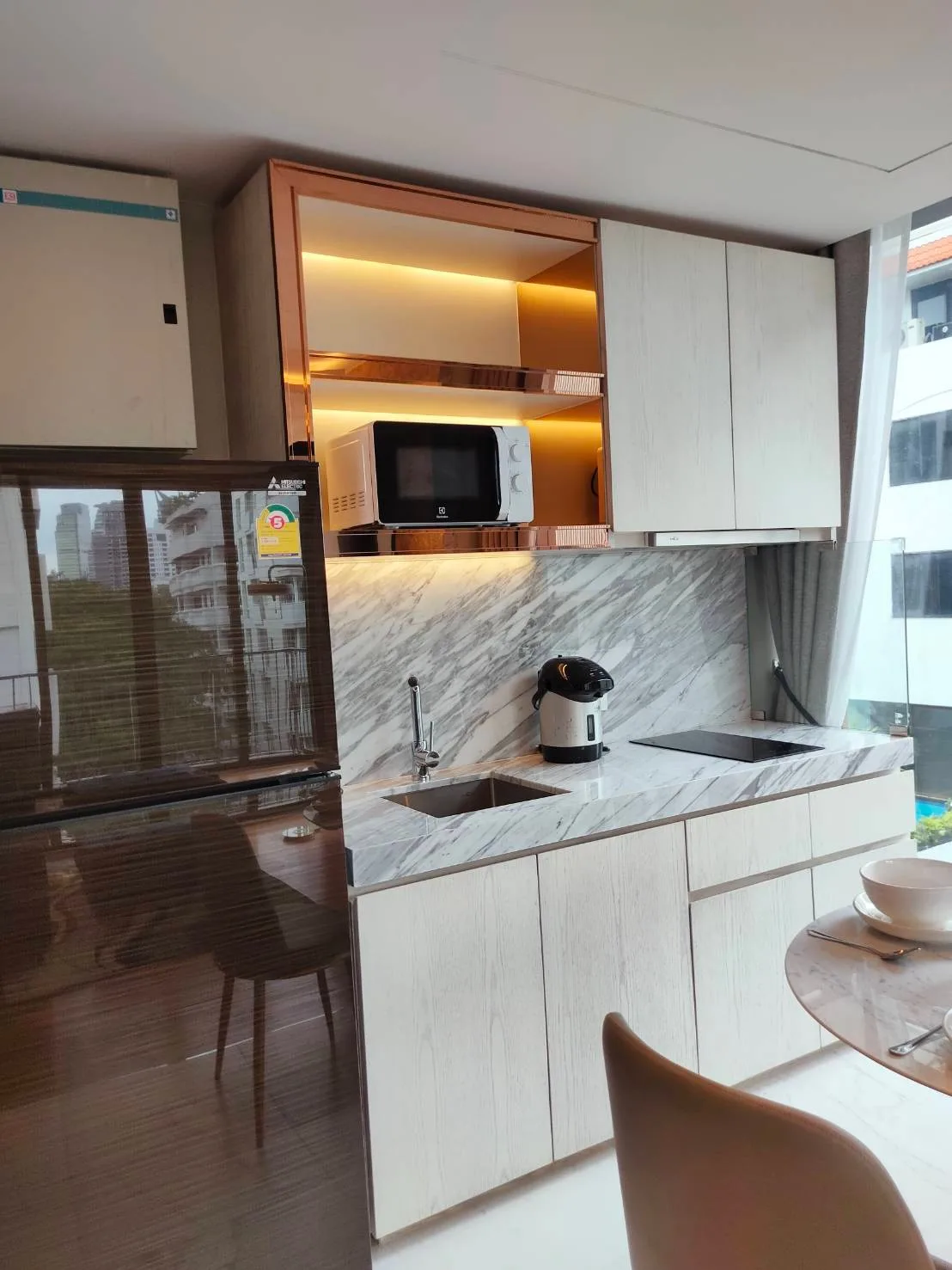 111 Residence Luxury Apartment Sukhumvit 39 — photo 2