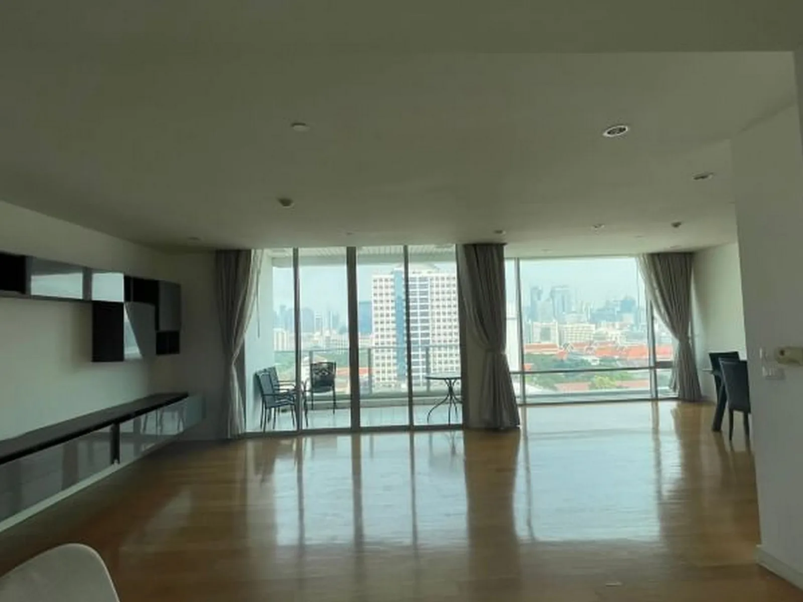 Chamchuri Square Residence — photo 1