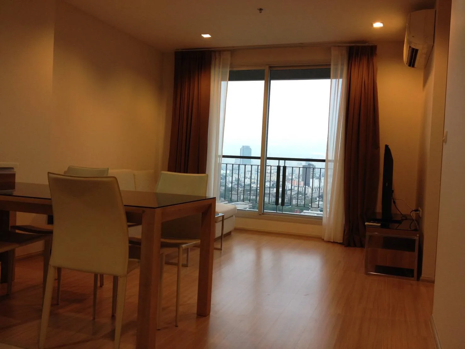 Rhythm Ratchada - Huai Khwang — photo 3