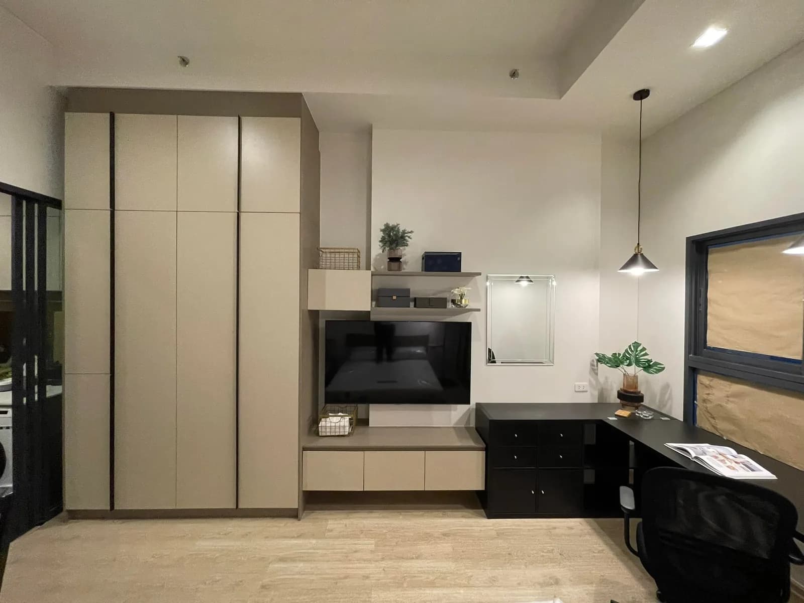 Ideo Sathorn - Wongwian Yai — photo 1