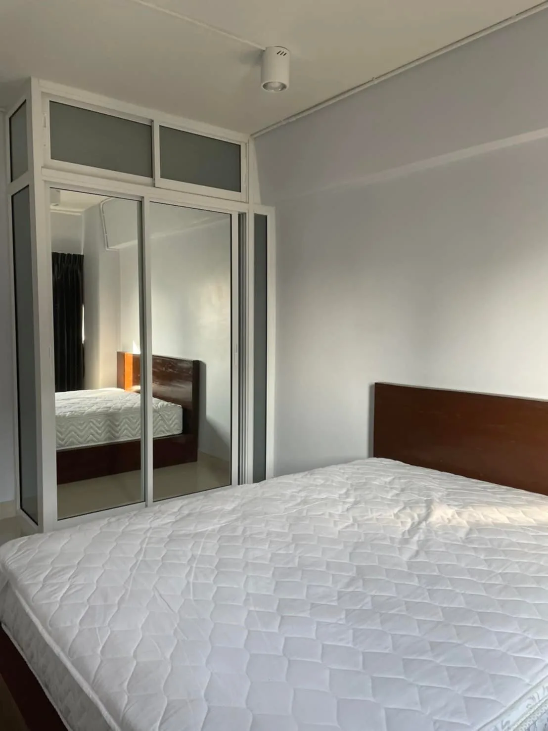 Thonglor Tower — photo 4