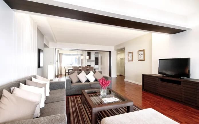 Krystal Court — photo 1