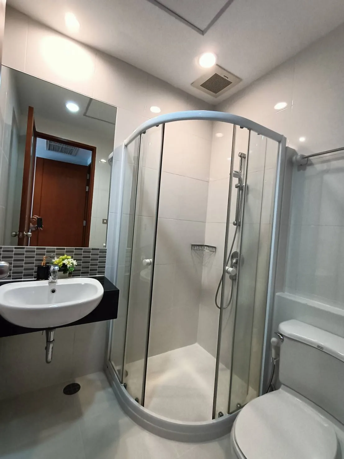 The Residence — photo 19