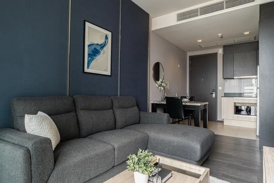 Edge Sukhumvit 23 — photo 1