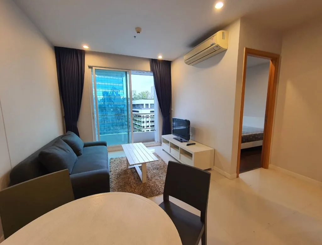 Circle Condominium — photo 3