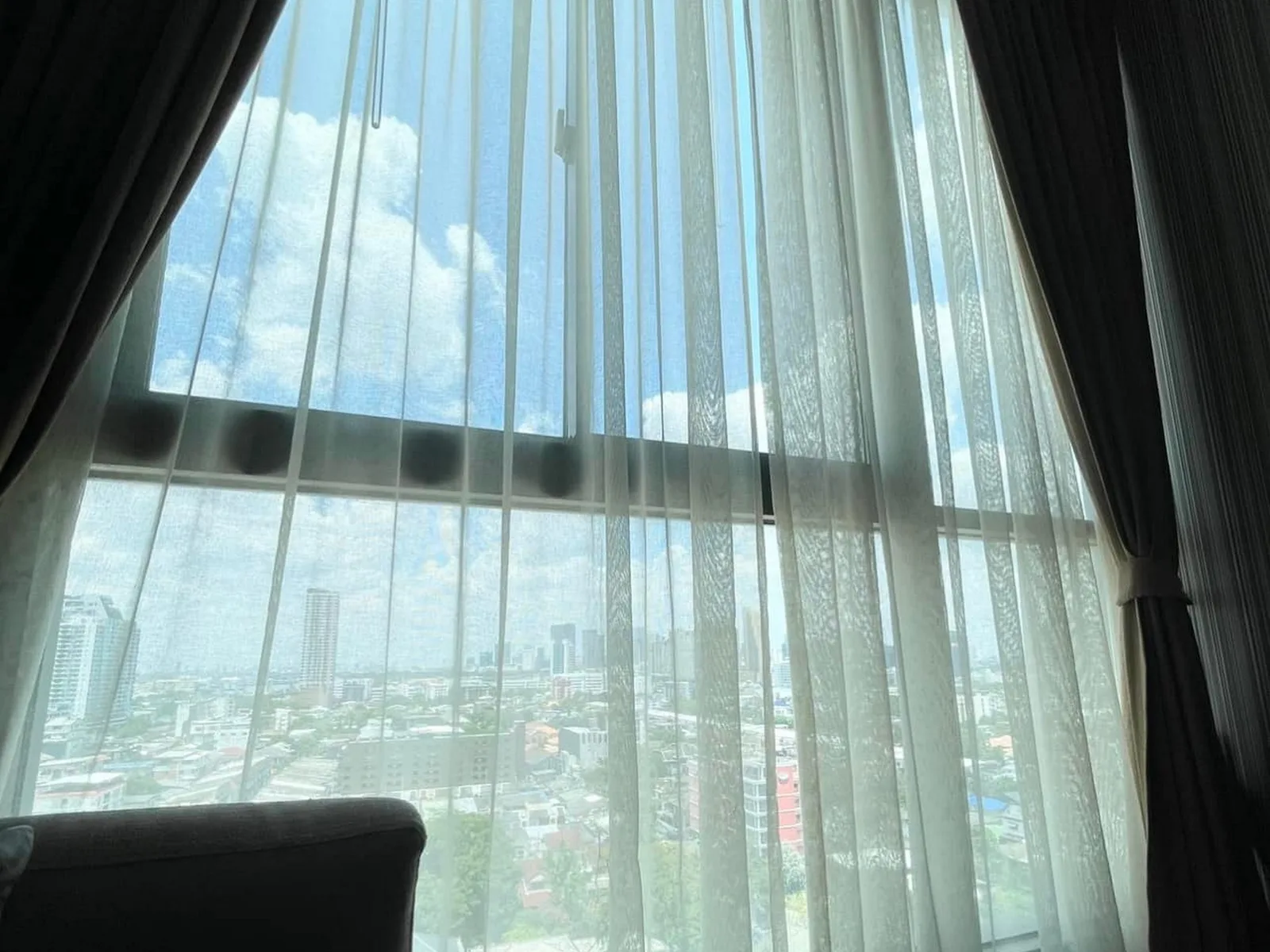 Sense Phaholyothin — photo 2
