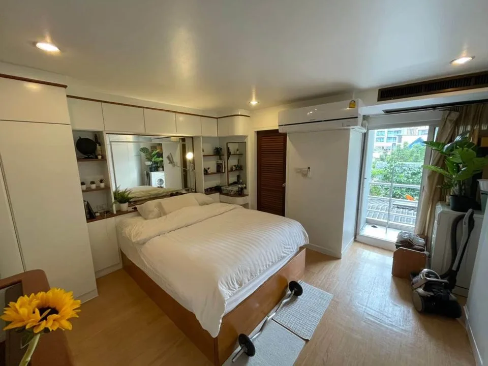 49 Suite — photo 2