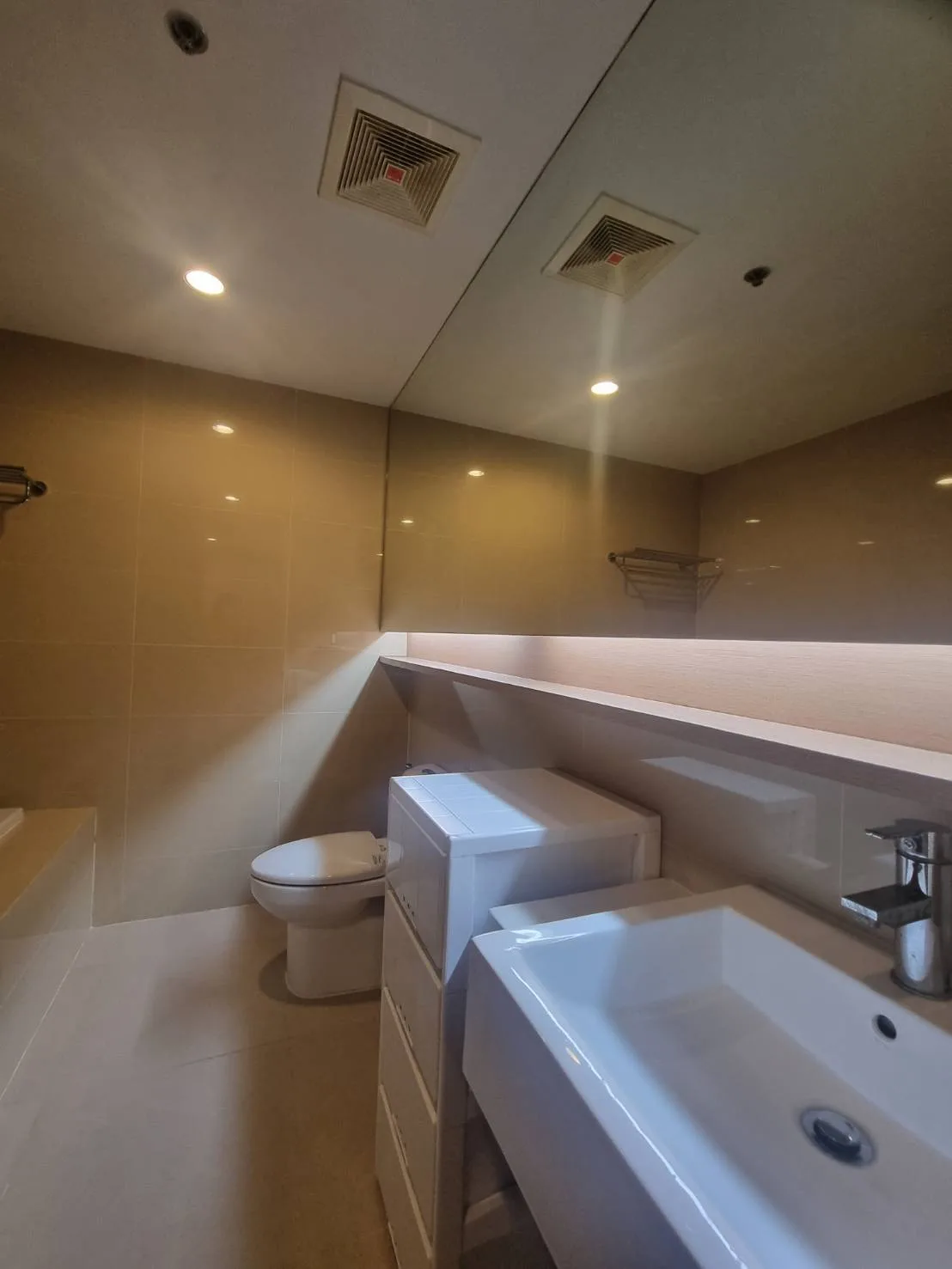 15 Sukhumvit Residences — photo 14