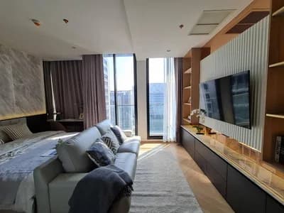 Noble Ploenchit