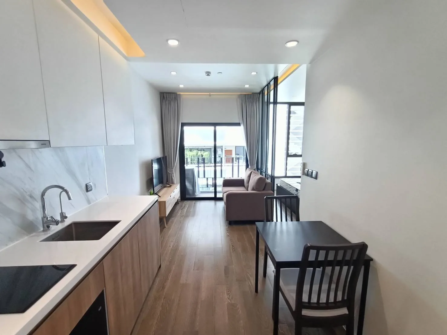 MUNIQ Sukhumvit 23 — photo 10