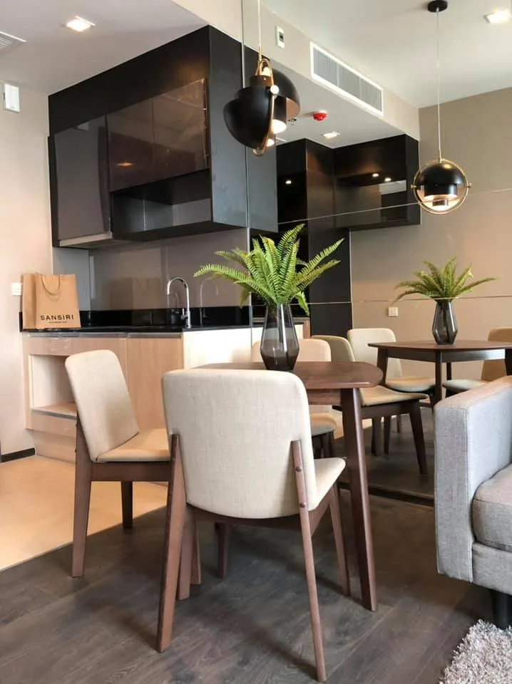 Edge Sukhumvit 23 — photo 4